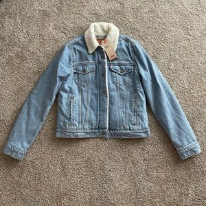 Levi's Women's Original Sherpa Trucker Jacket